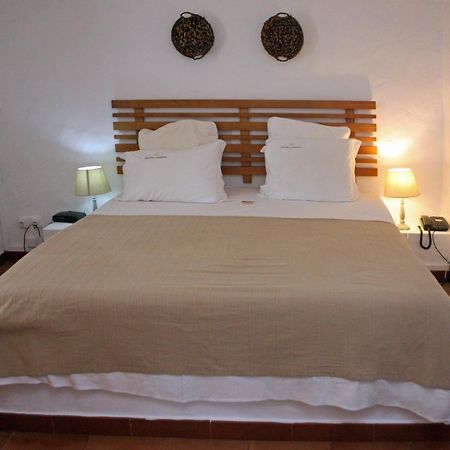 Hotel Rural Da Ameira Montemor-o-Novo Oda fotoğraf